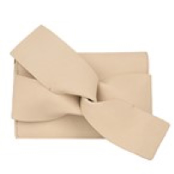 Oversized Tie Detail Leather Clutch - Picture 6 of 7